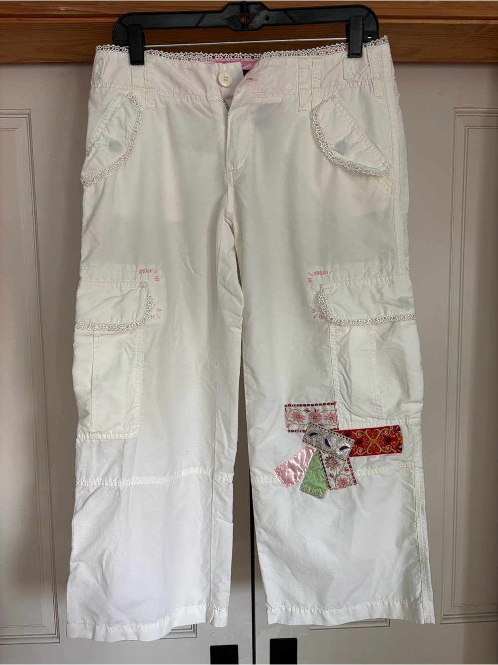 Miss Me Y2K Coquette/McBling aesthetic White Pants Size Medium